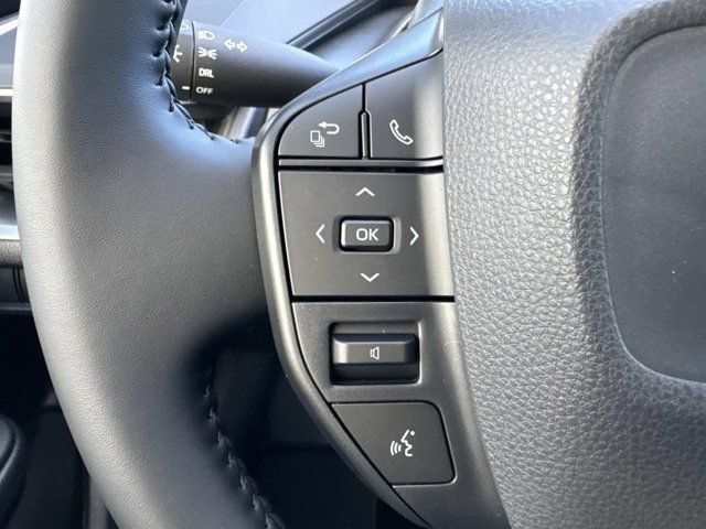 New 2026 Toyota Prius LE FWD image 25