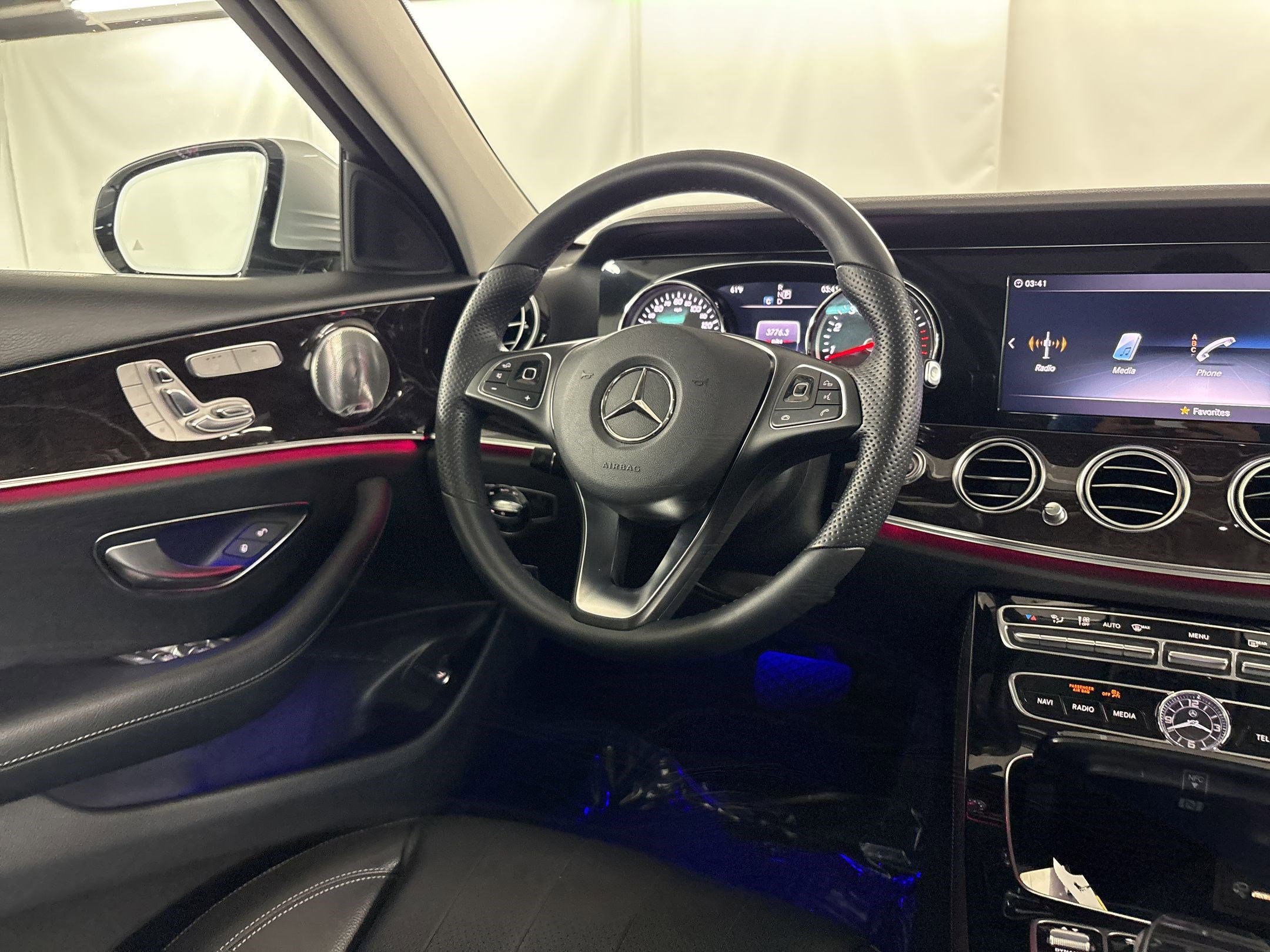 Certified 2018 Mercedes-Benz E 300 image 28
