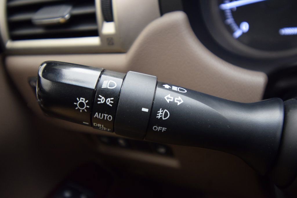 Used 2014 Lexus GX 460 Luxury image 36