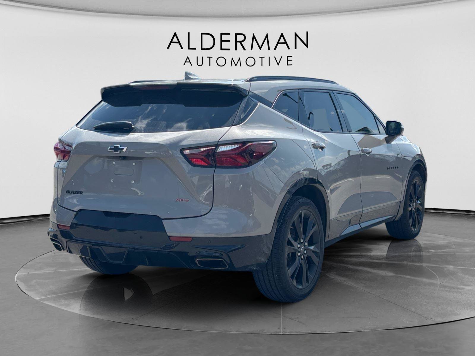 Used 2021 Chevrolet Blazer RS w/ Enhanced Convenience Package FWD image 5