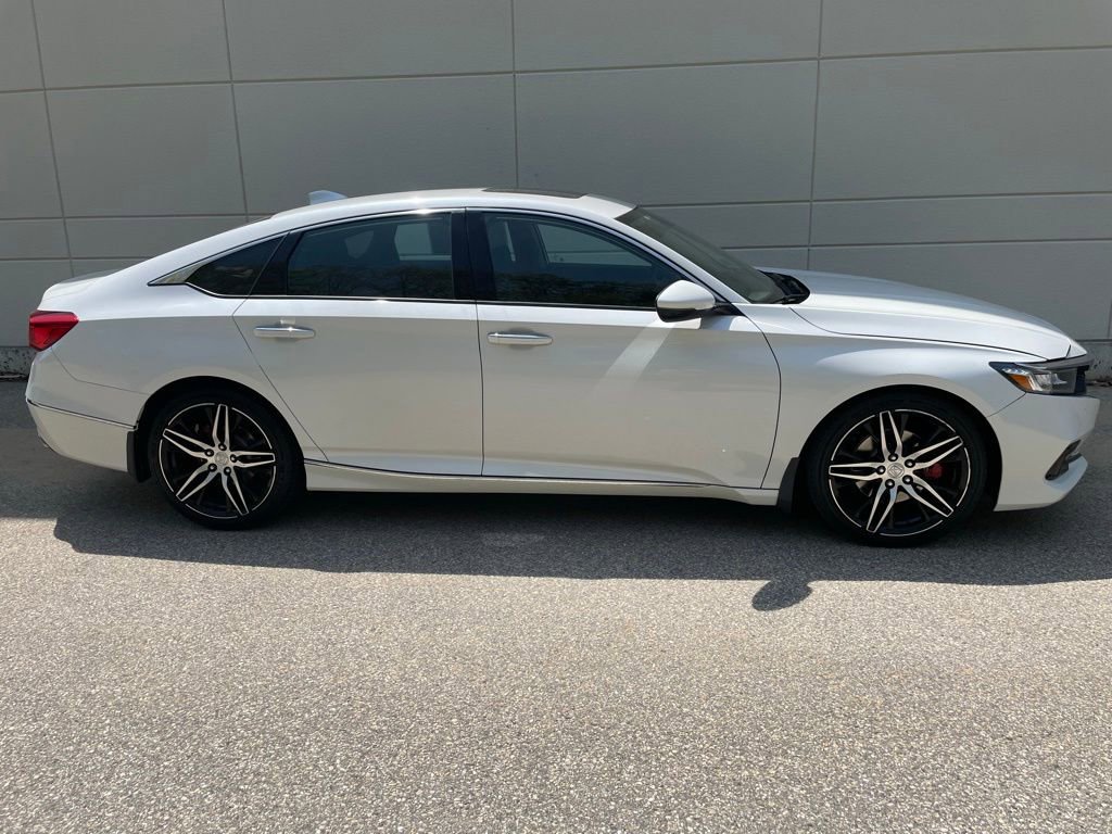 Certified 2021 Honda Accord Touring image 5