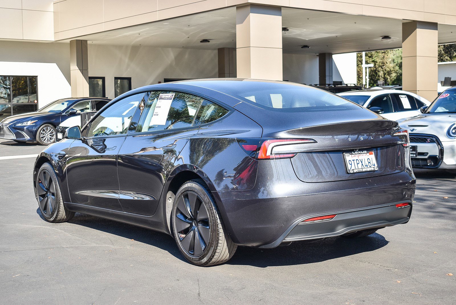 Used 2025 Tesla Model 3 Long Range image 4