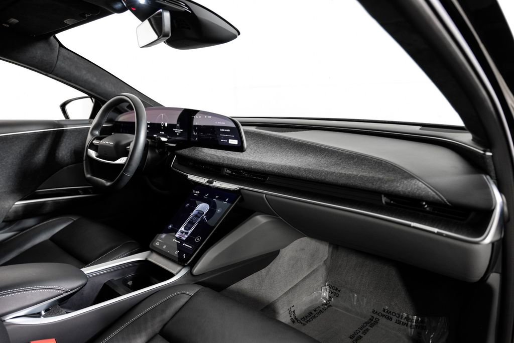 Used 2024 Lucid Air Pure image 9
