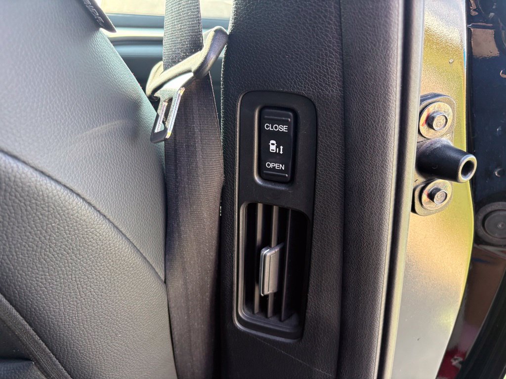 Used 2023 Honda Odyssey Sport image 34