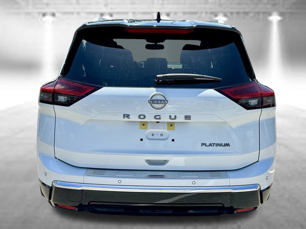 Certified 2024 Nissan Rogue Platinum FWD image 8