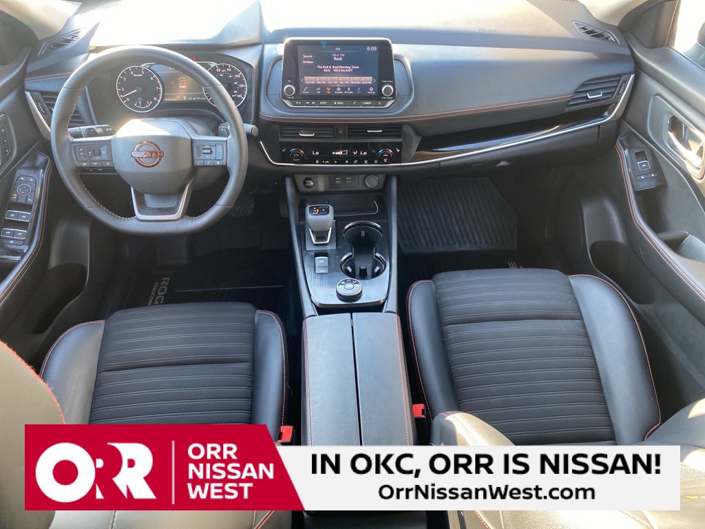 Used 2025 Nissan Rogue SV w/ Rock Creek Premium Package image 19