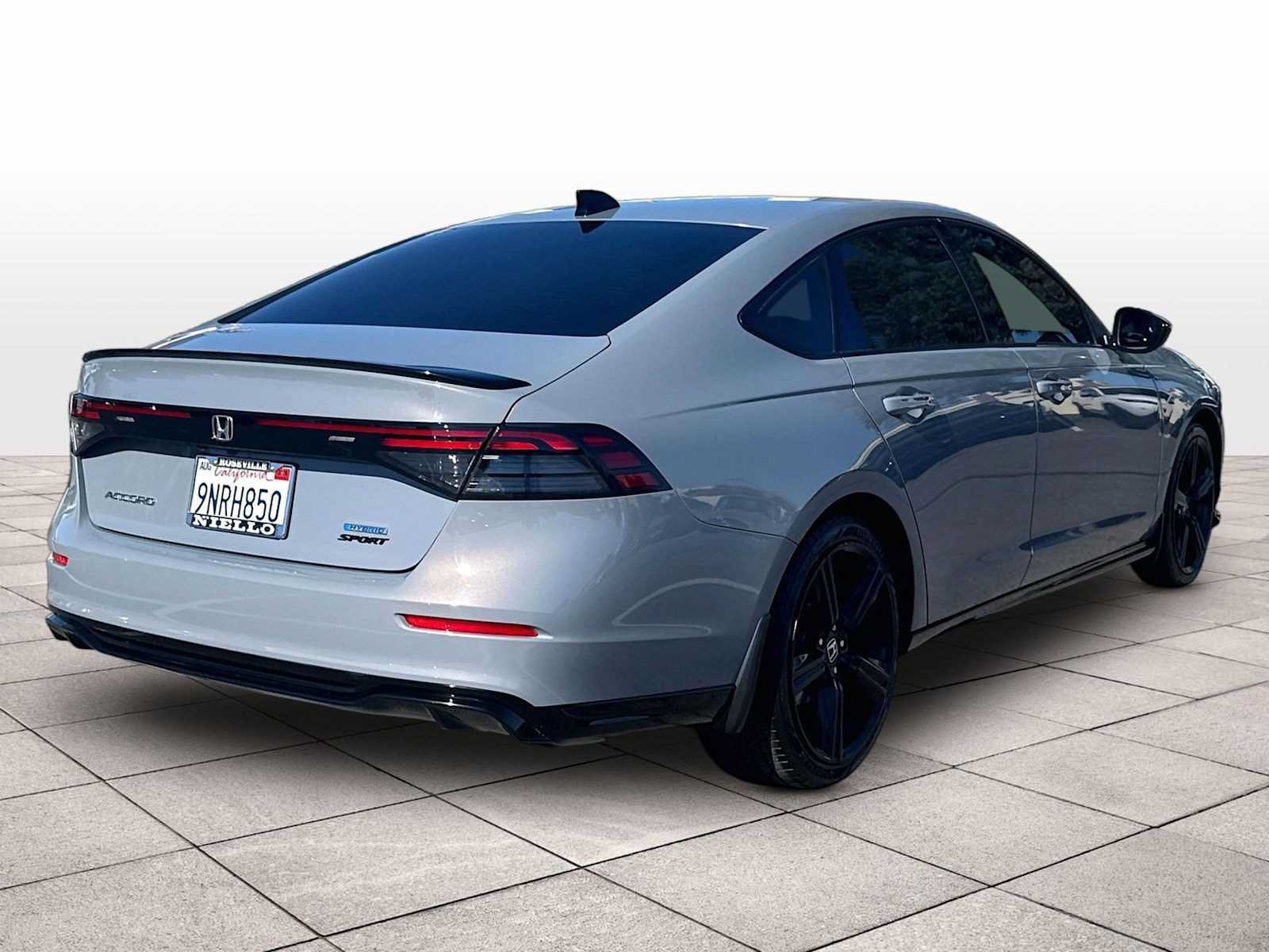 Used 2024 Honda Accord Sport image 14