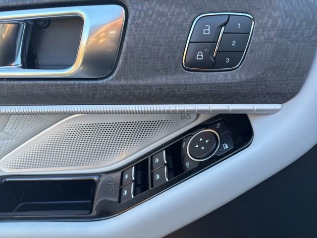New 2026 Ford Explorer Platinum w/ LUX Leather Package image 12