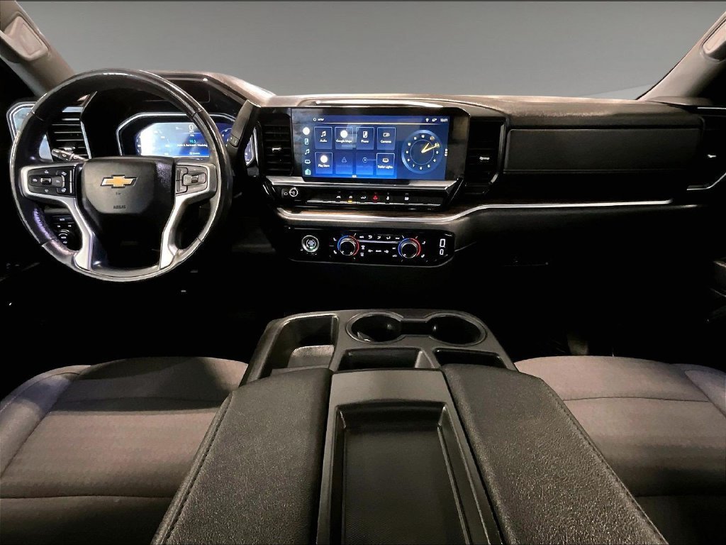 Used 2022 Chevrolet Silverado 1500 LT AWD/4WD image 21