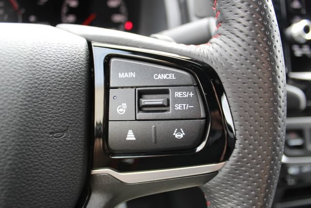 Used 2025 Honda Ridgeline Black Edition image 15