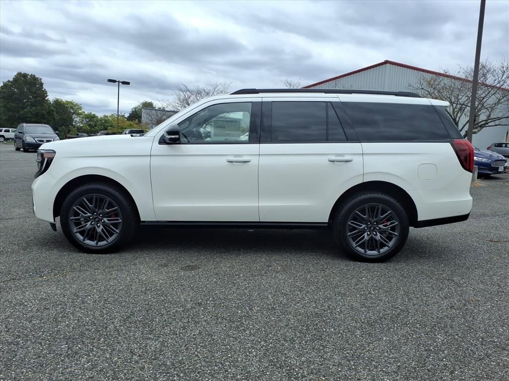 New 2025 Ford Expedition Platinum image 7