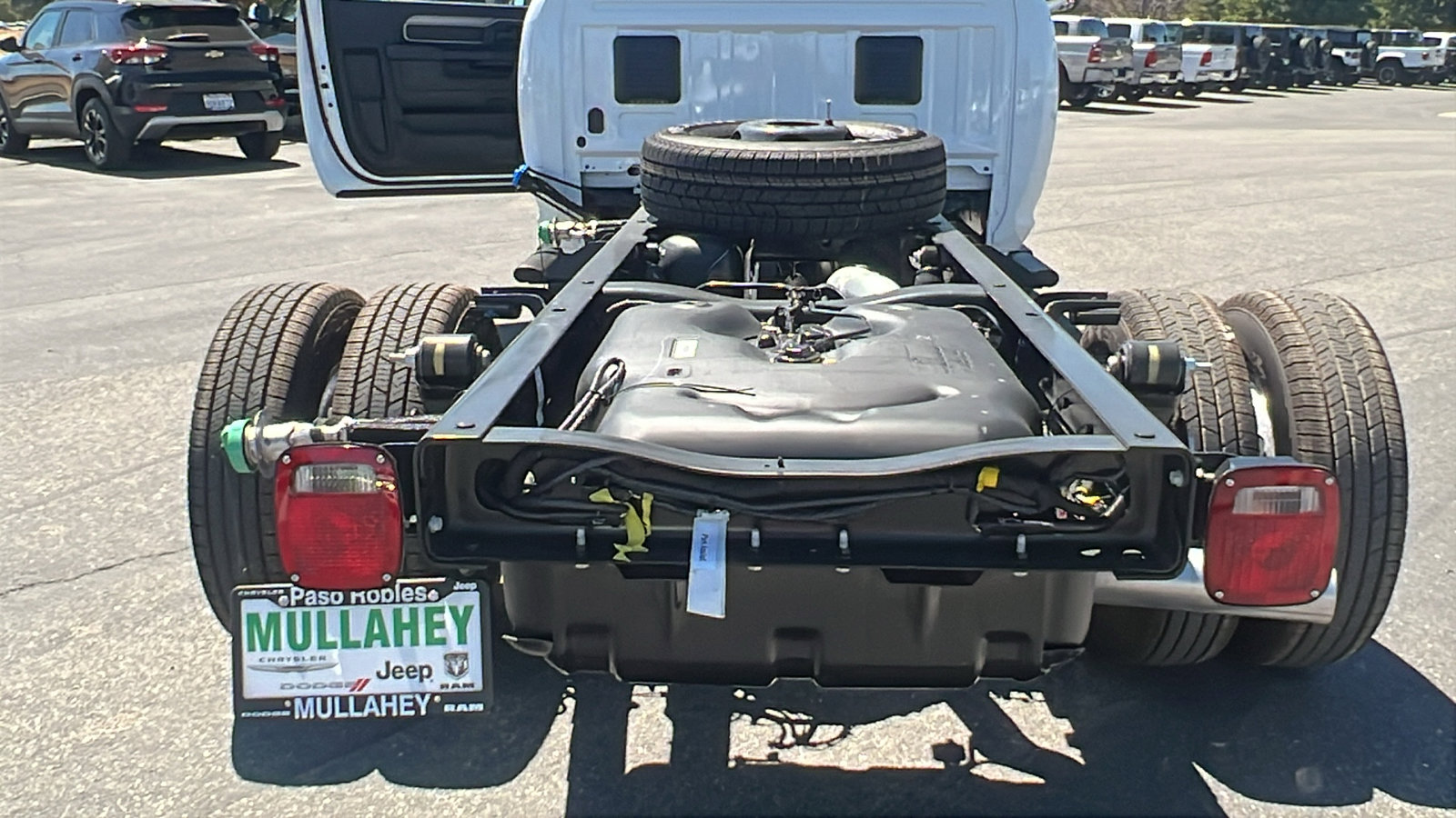 New 2026 RAM 3500 Tradesman w/ Chrome Appearance Group image 13