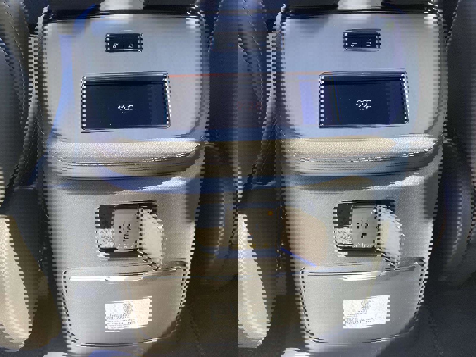 New 2025 Lincoln Navigator L Reserve w/ Jet Appearance Package image 19