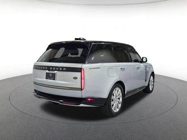 Used 2023 Land Rover Range Rover SE AWD/4WD image 5