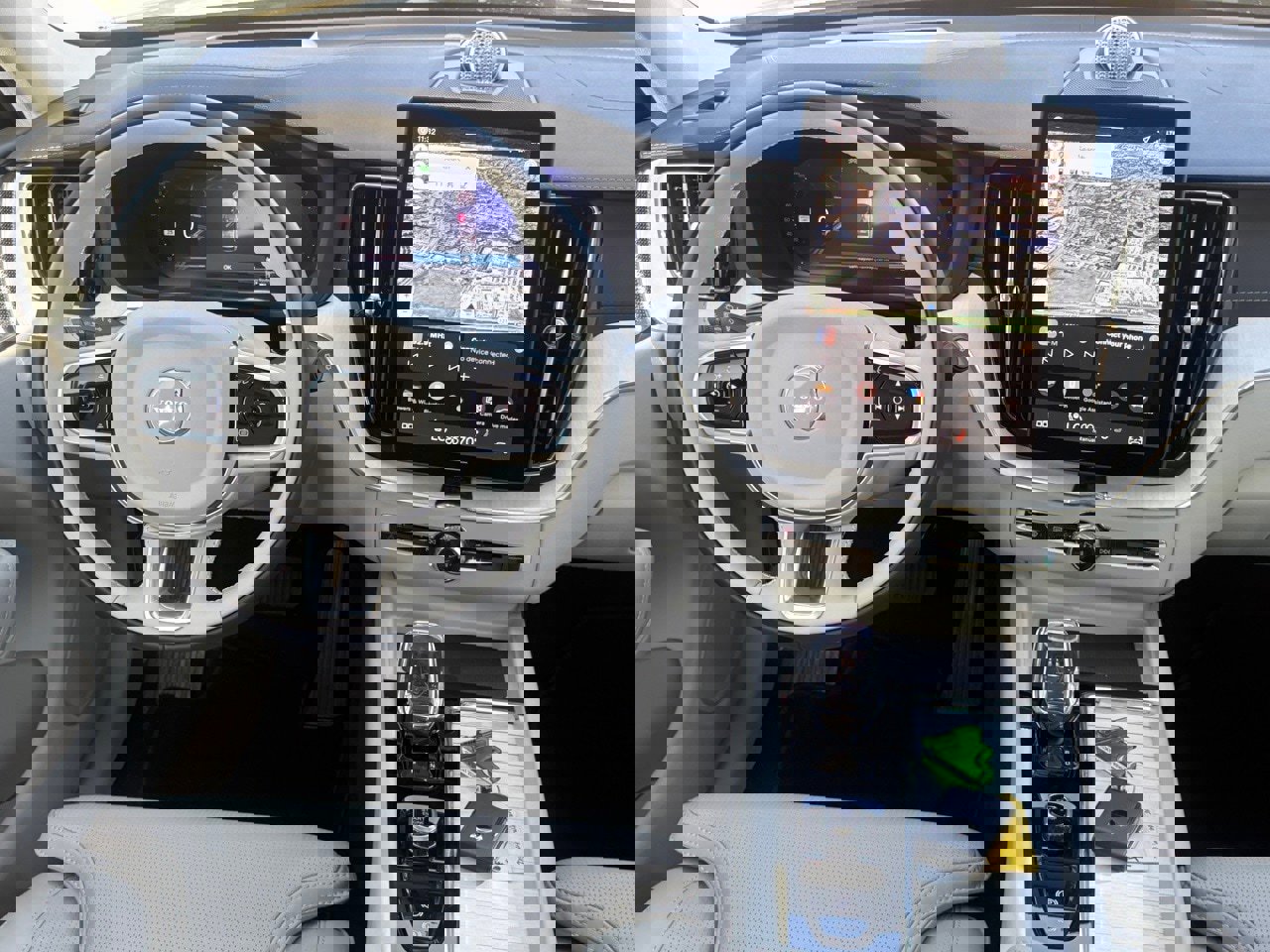 New 2026 Volvo XC60 B5 Ultra w/ Protection Package Premier image 14