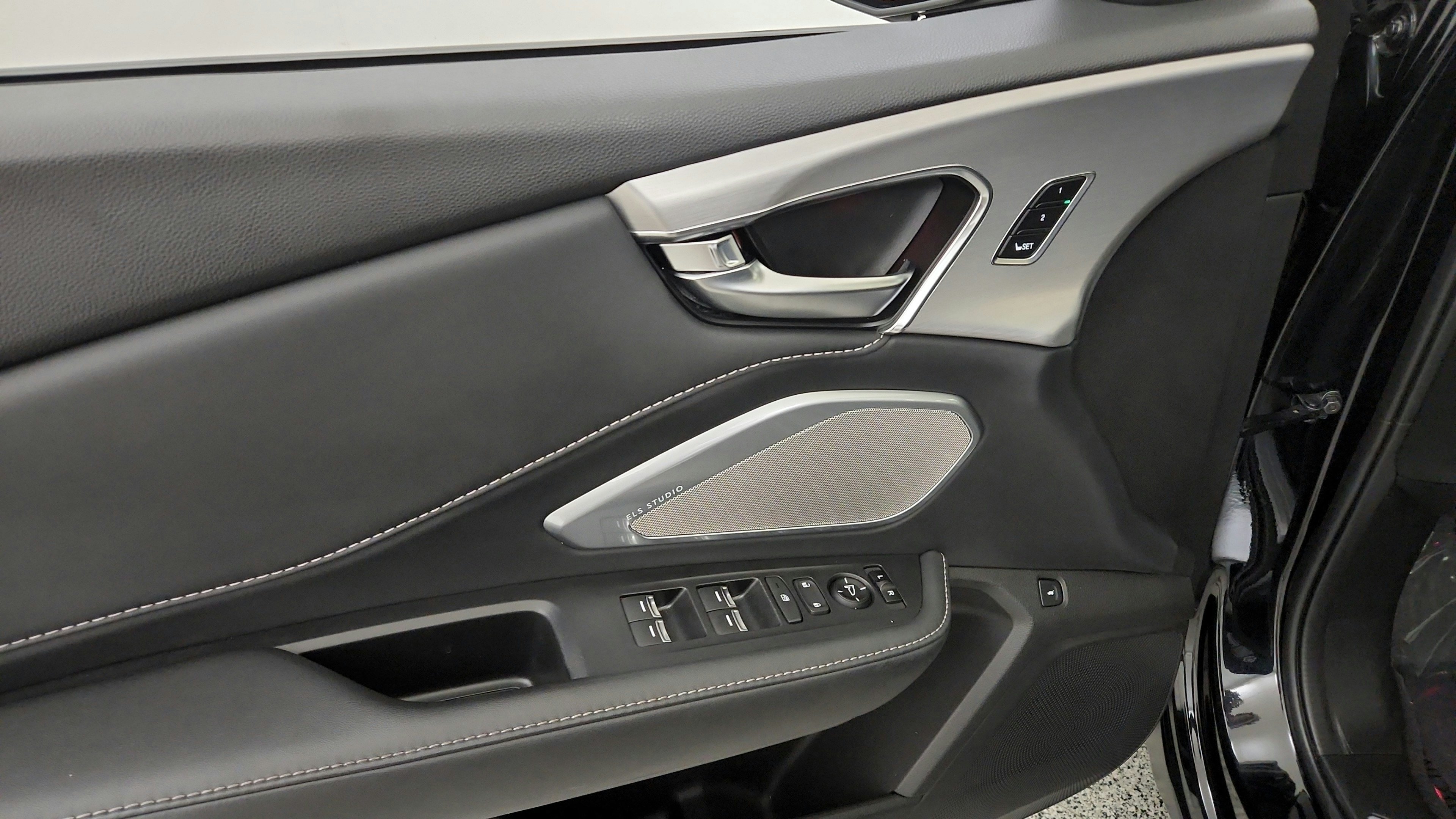 Used 2022 Acura RDX w/ Technology Package FWD image 19