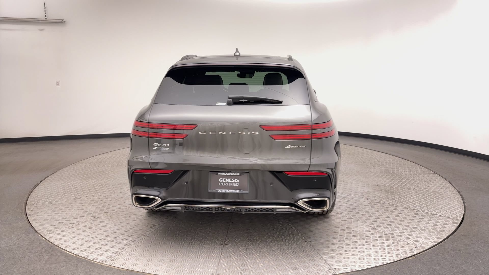 Certified 2026 Genesis GV70 3.5T Sport Prestige AWD/4WD image 3
