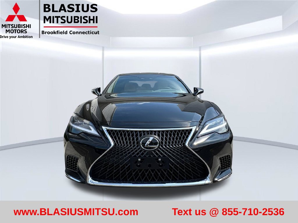 Used 2023 Lexus LS 500 AWD w/ Luxury Package image 4