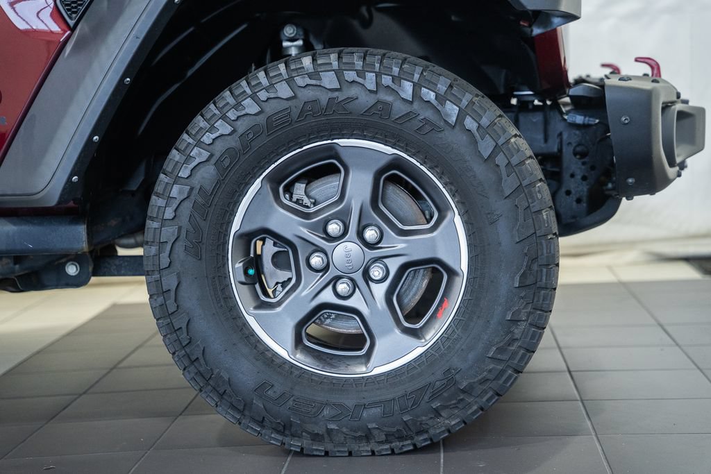 Used 2021 Jeep Gladiator Rubicon w/ LED Lighting Group AWD/4WD image 16