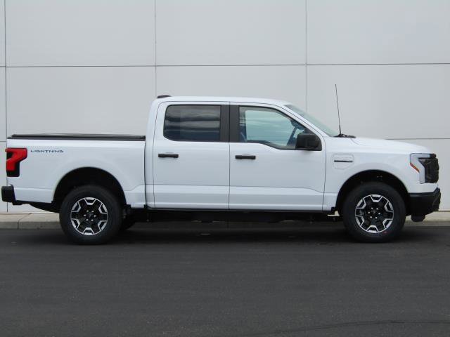 Used 2022 Ford F150 Lightning Pro AWD/4WD image 5