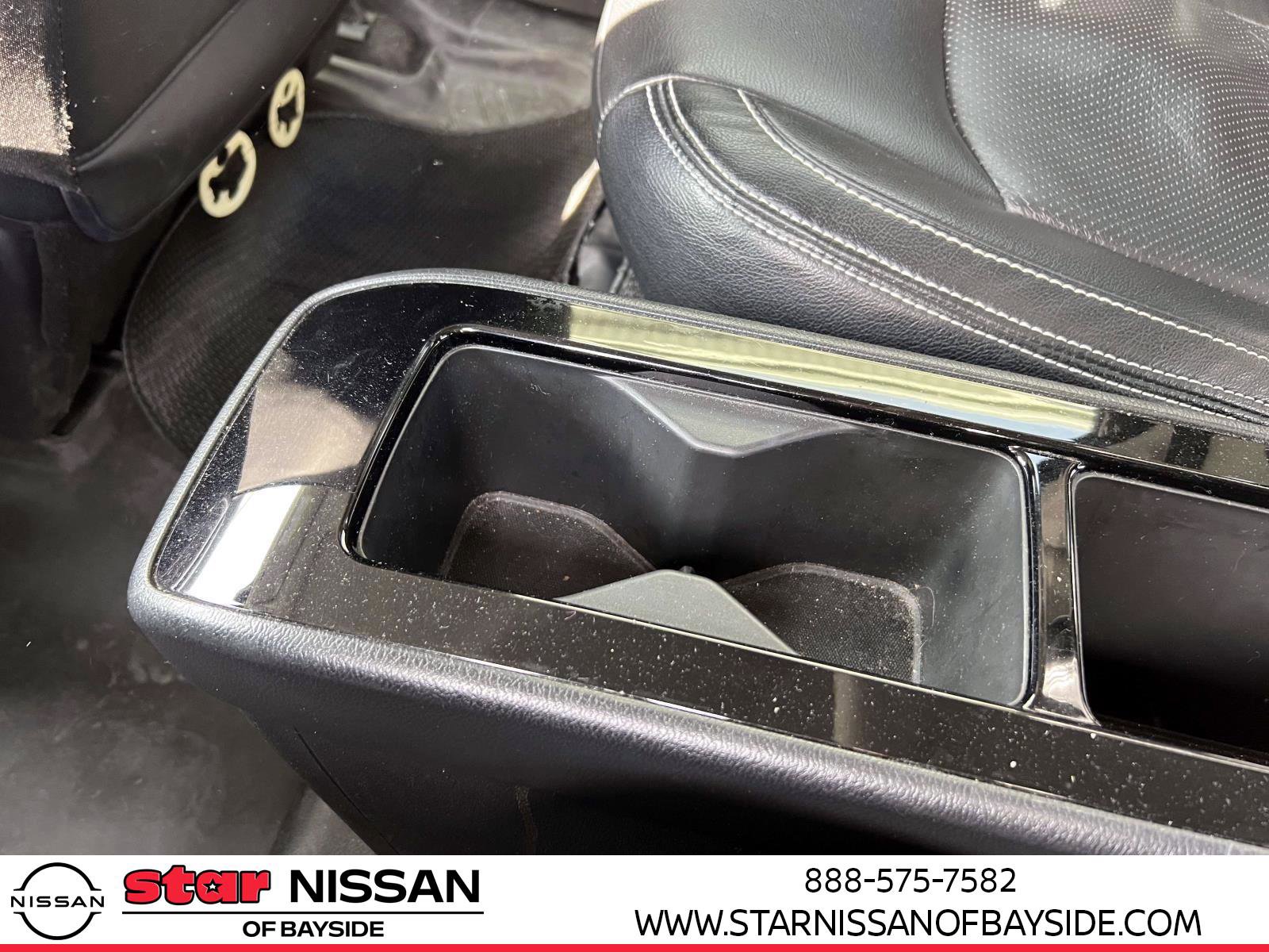 Certified 2022 Nissan Pathfinder SV w/ SV Premium Package image 13