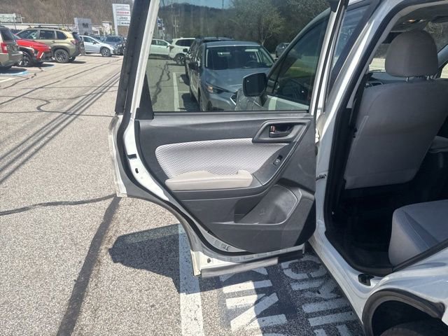 Used 2018 Subaru Forester 2.5i Premium image 20