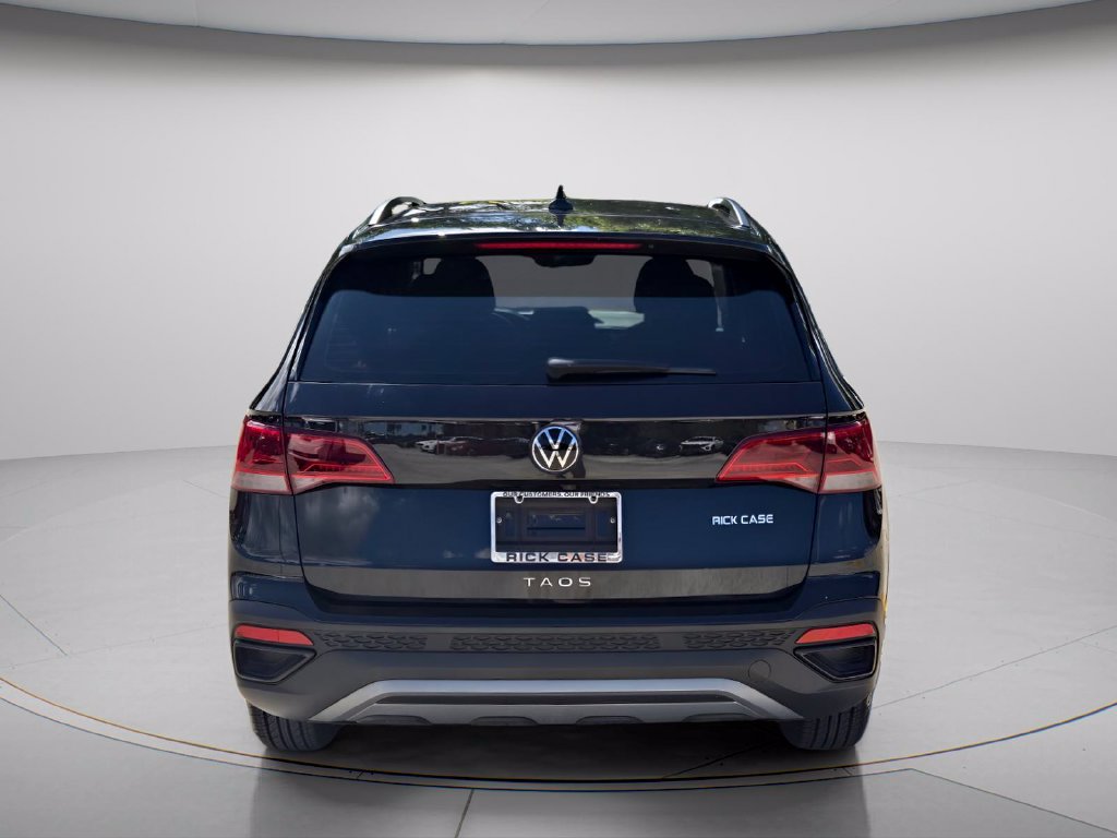 Certified 2023 Volkswagen Taos S FWD image 5