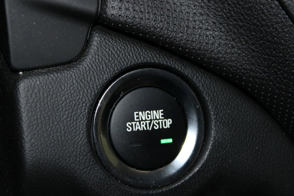 Used 2023 Chevrolet Equinox Premier FWD image 26