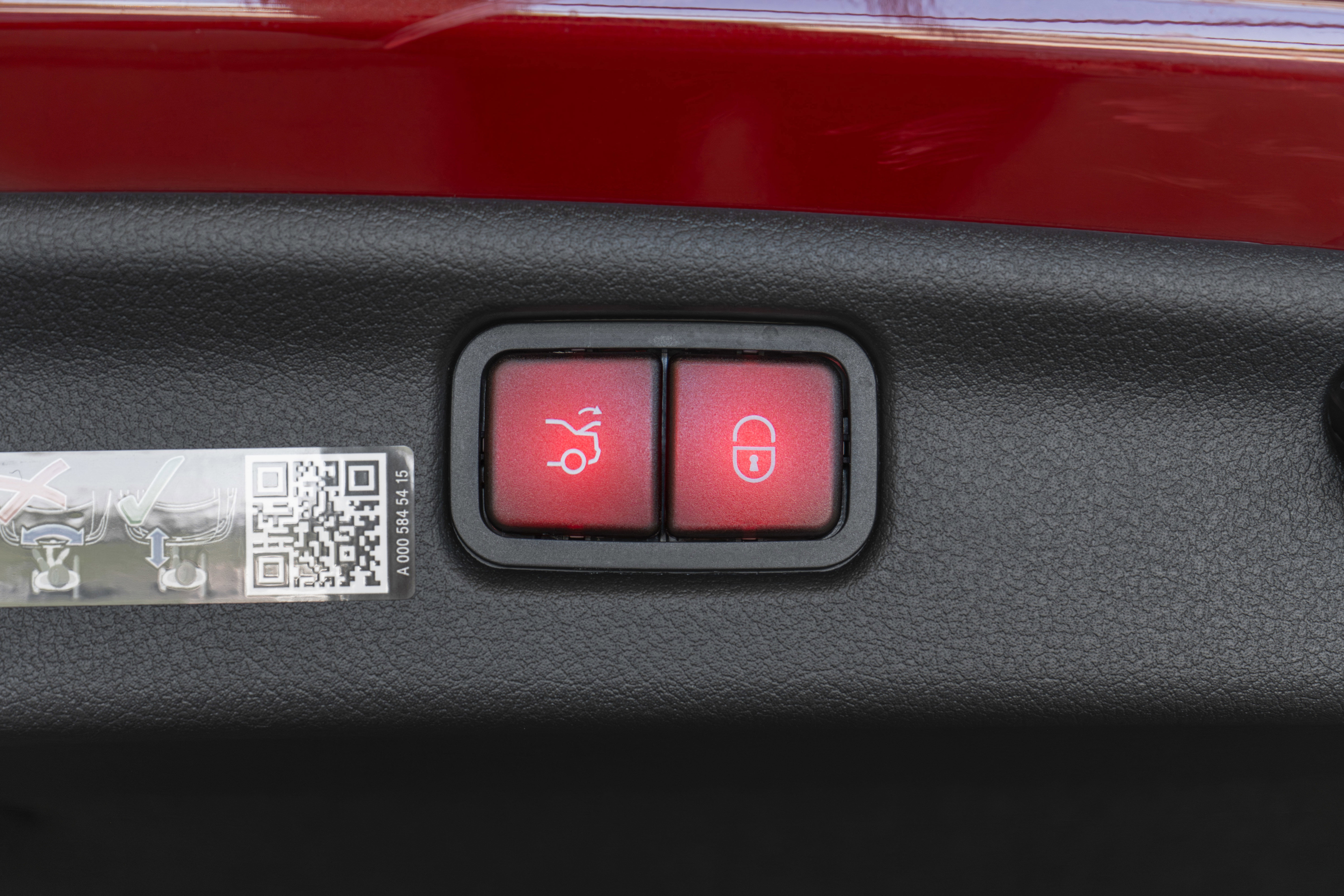 New 2025 Mercedes-Benz C 43 AMG 4MATIC Sedan image 35