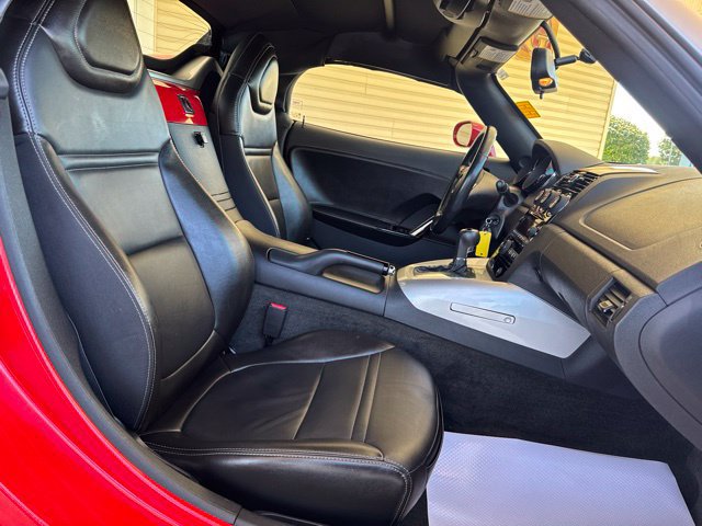 Used 2009 Saturn Sky w/ Premium Trim Package RWD image 20