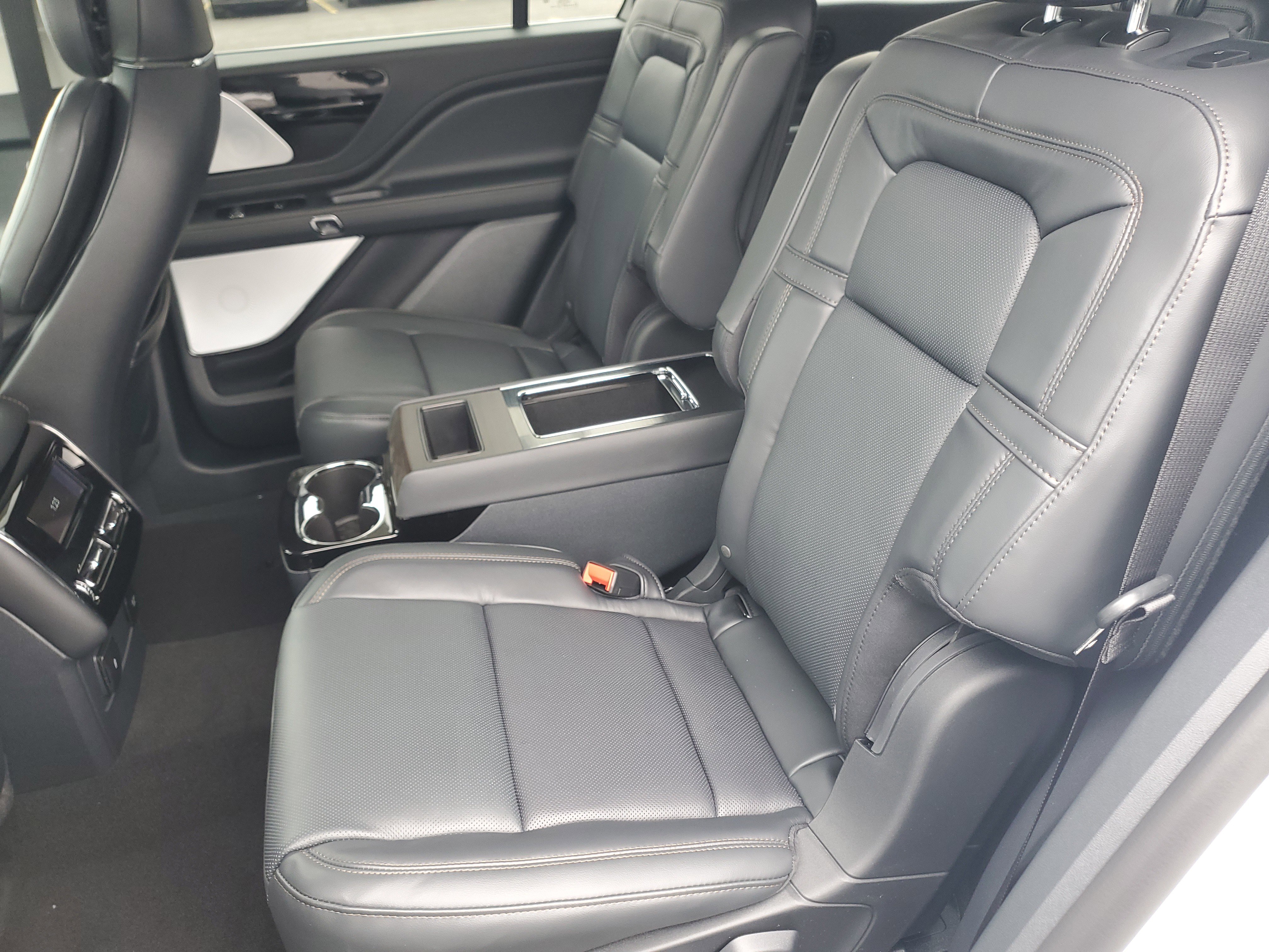 New 2026 Lincoln Aviator Reserve image 26