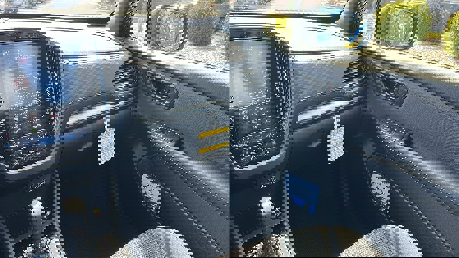 Certified 2025 Subaru Forester Premium AWD/4WD image 25