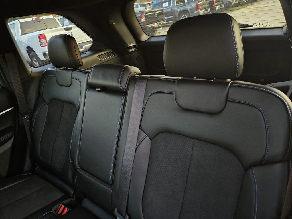 Used 2023 Jeep Grand Cherokee Trailhawk w/ Advanced Protech Group II image 33