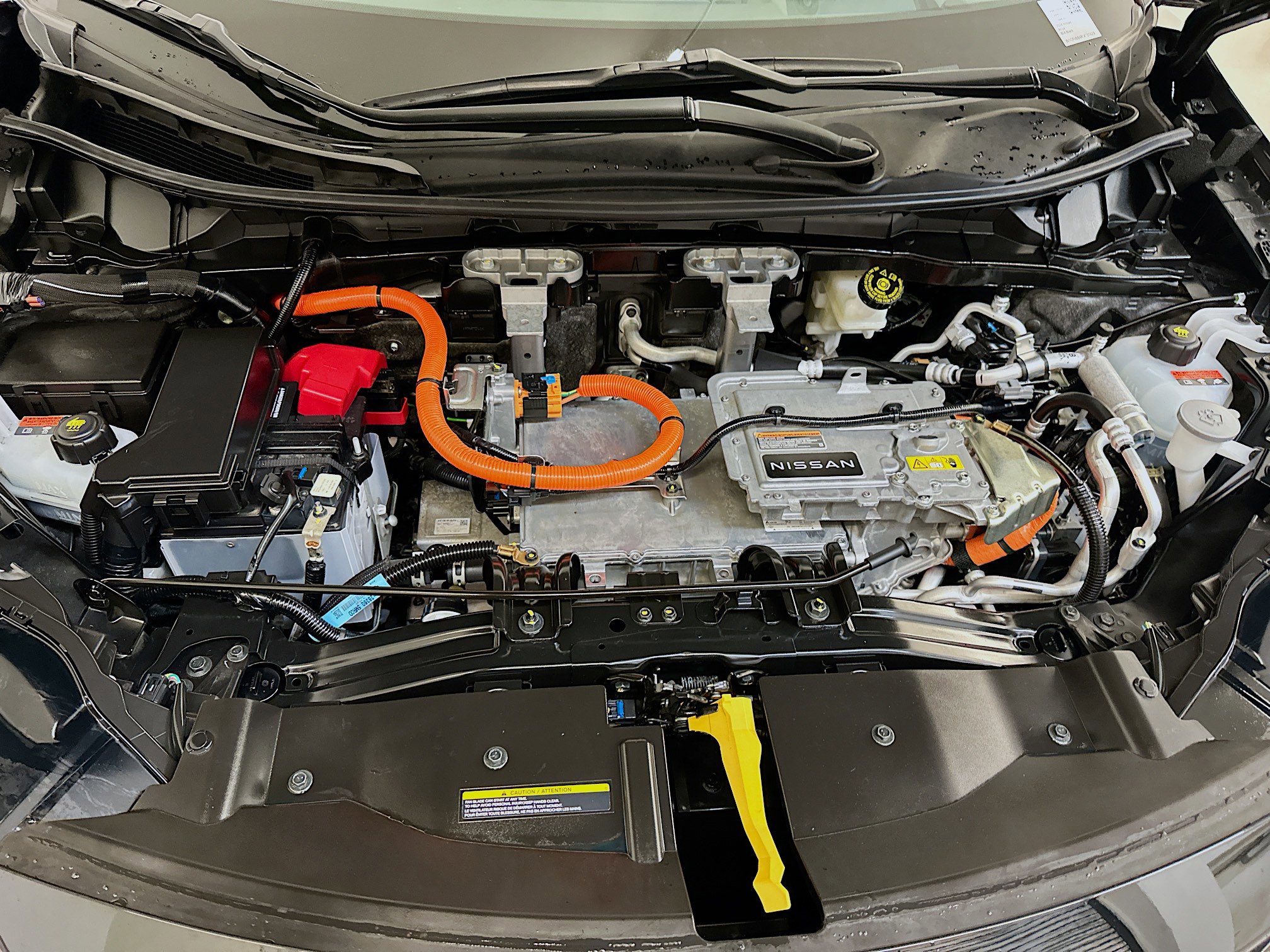 Used 2024 Nissan Ariya AWD image 34