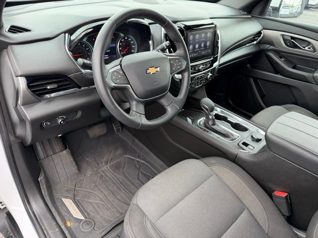 Certified 2023 Chevrolet Traverse LT FWD image 17