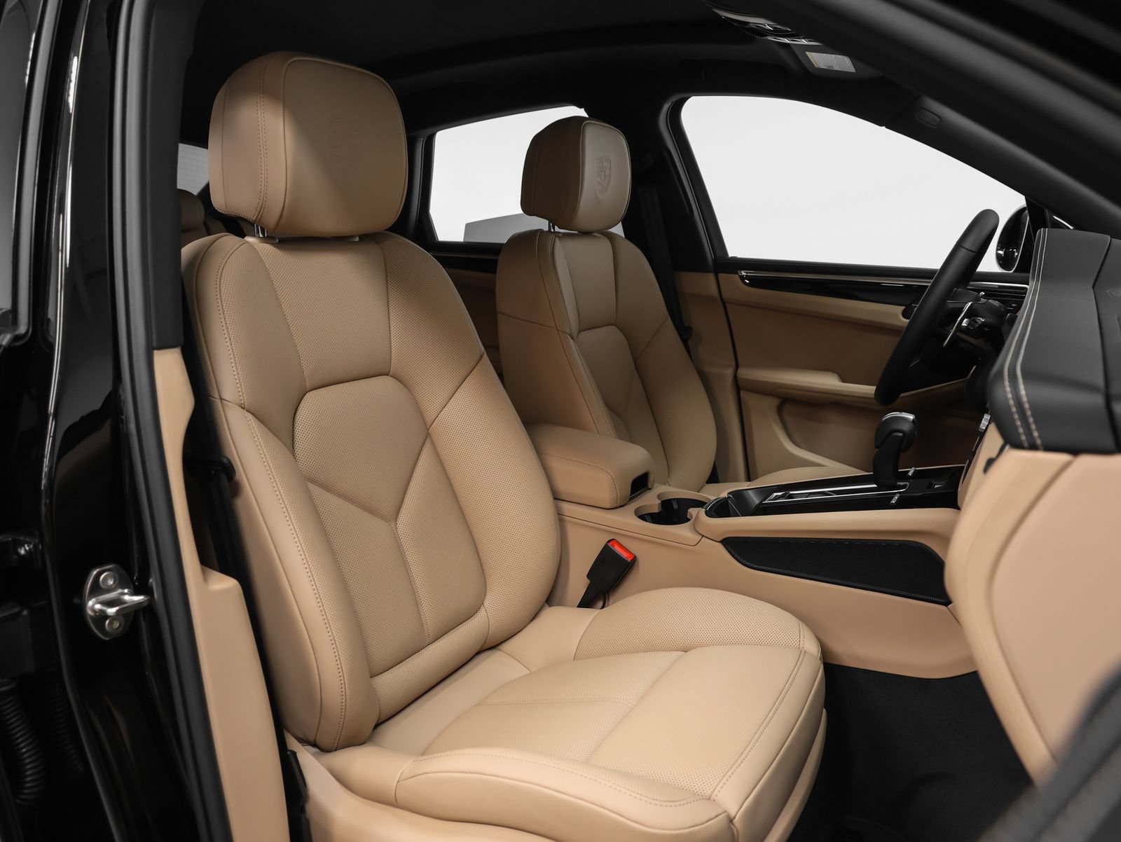 New 2026 Porsche Macan AWD/4WD image 20