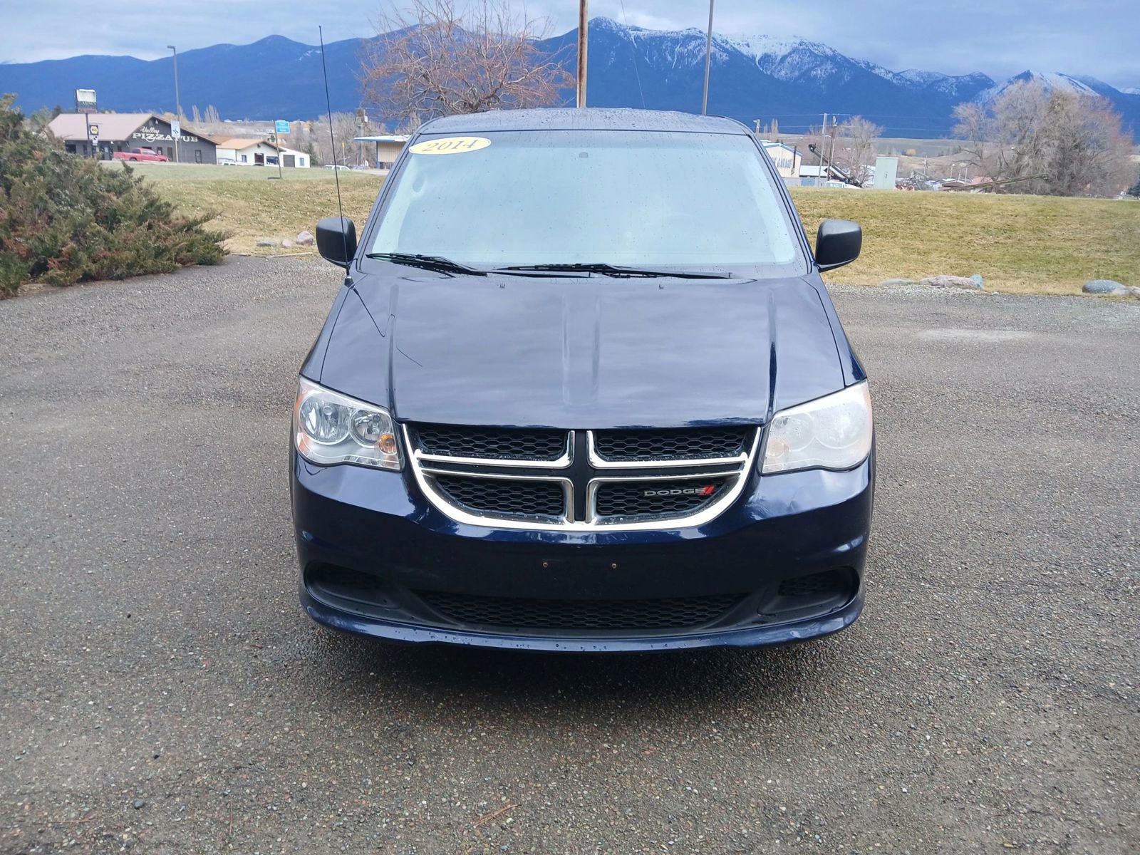 Used 2014 Dodge Grand Caravan SE w/ Quick Order Package 29E SE image 2