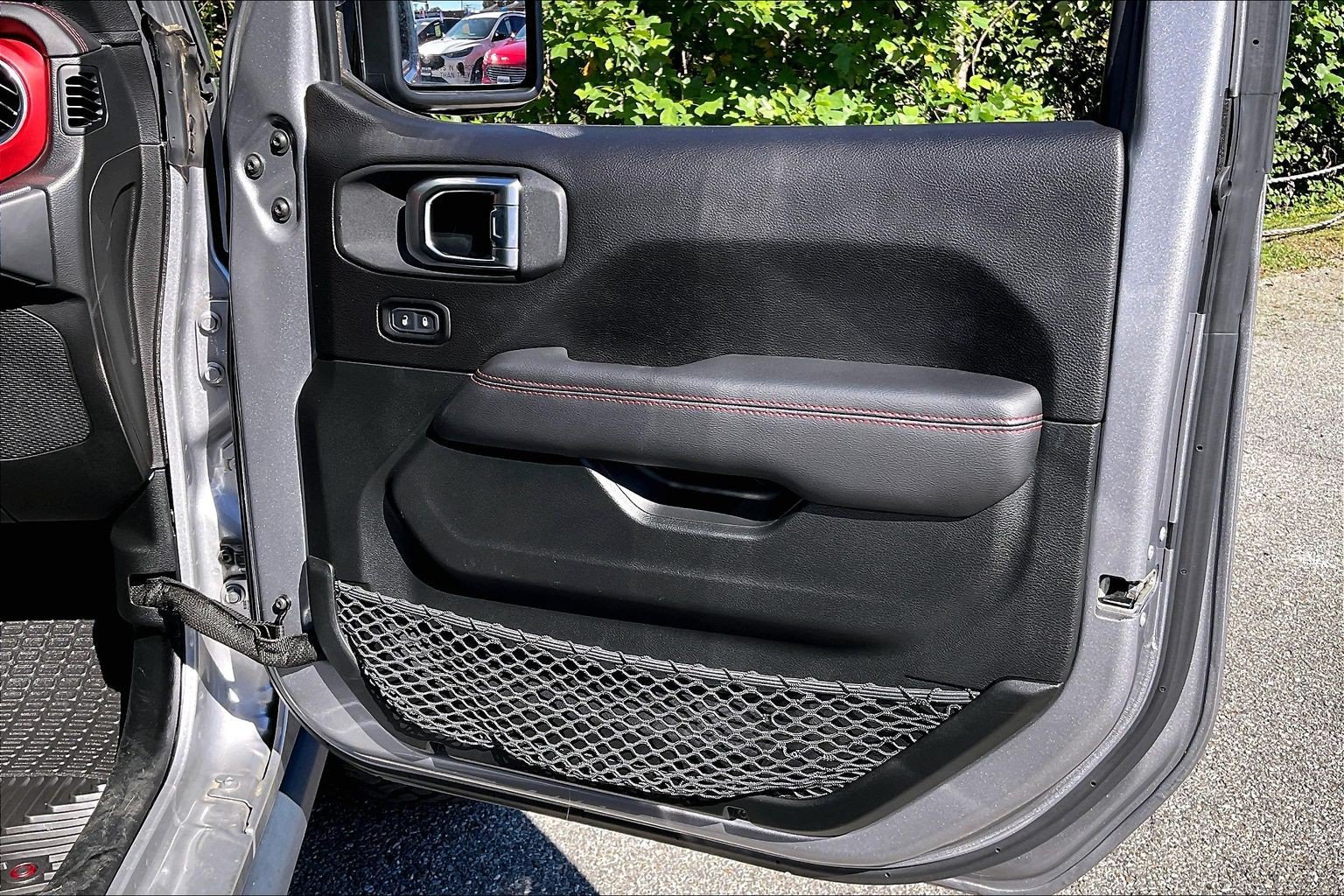 Used 2020 Jeep Gladiator Rubicon AWD/4WD image 24