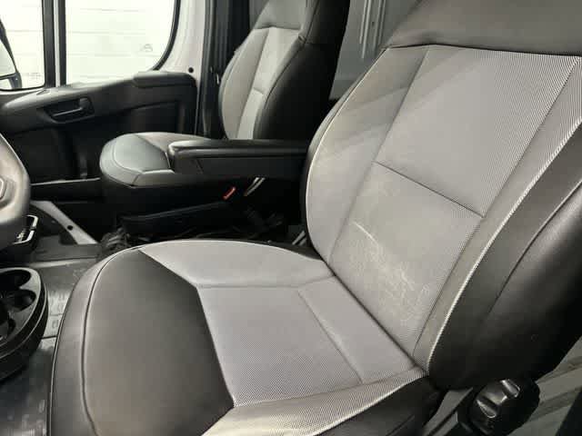 Used 2025 RAM ProMaster 2500 w/ Convenience Group FWD image 10