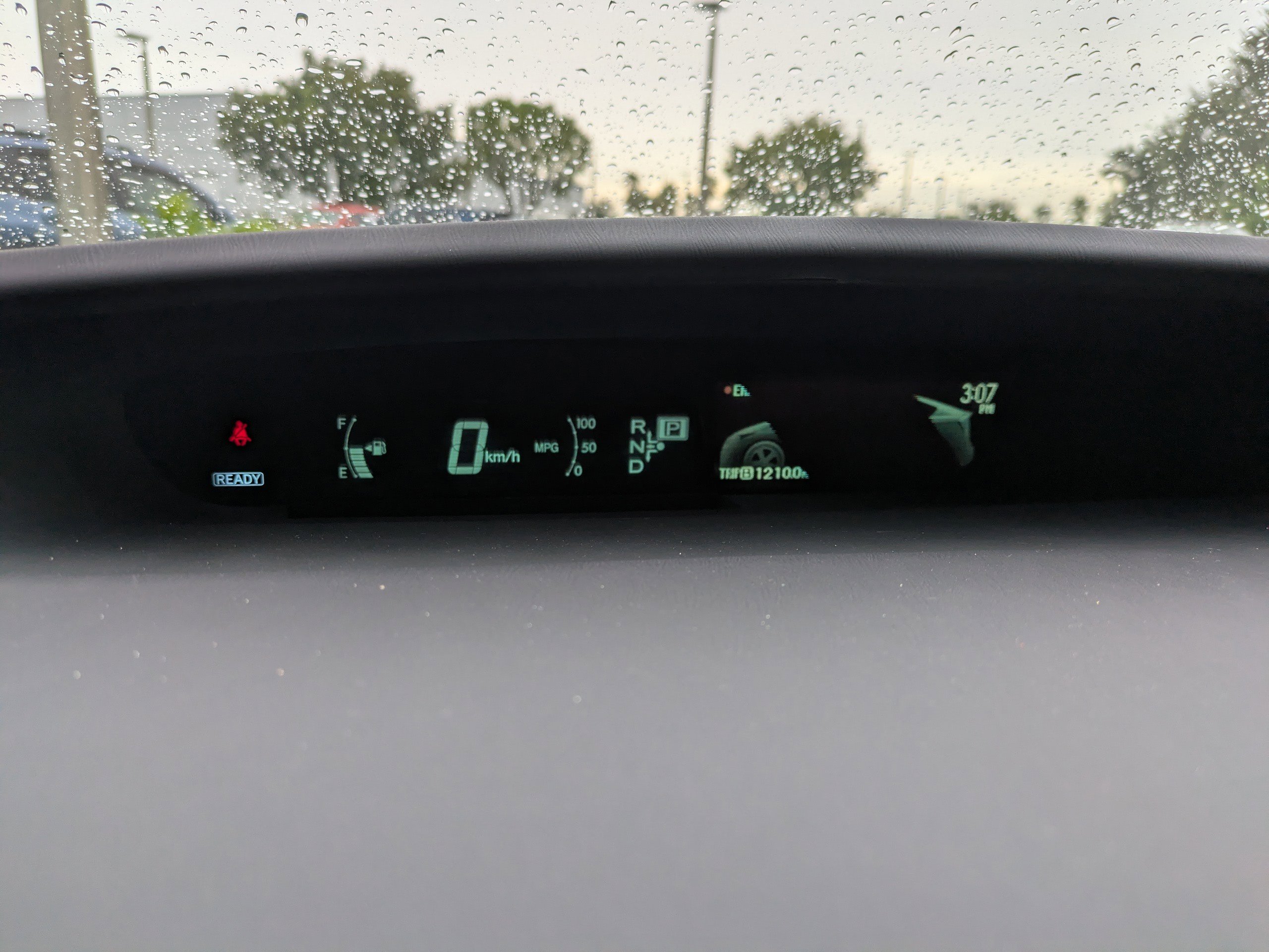 Used 2015 Toyota Prius Four image 25