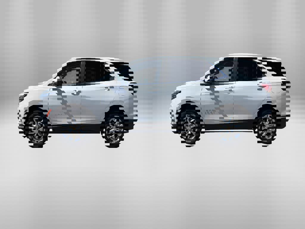 Used 2023 Chevrolet Equinox LT image 2