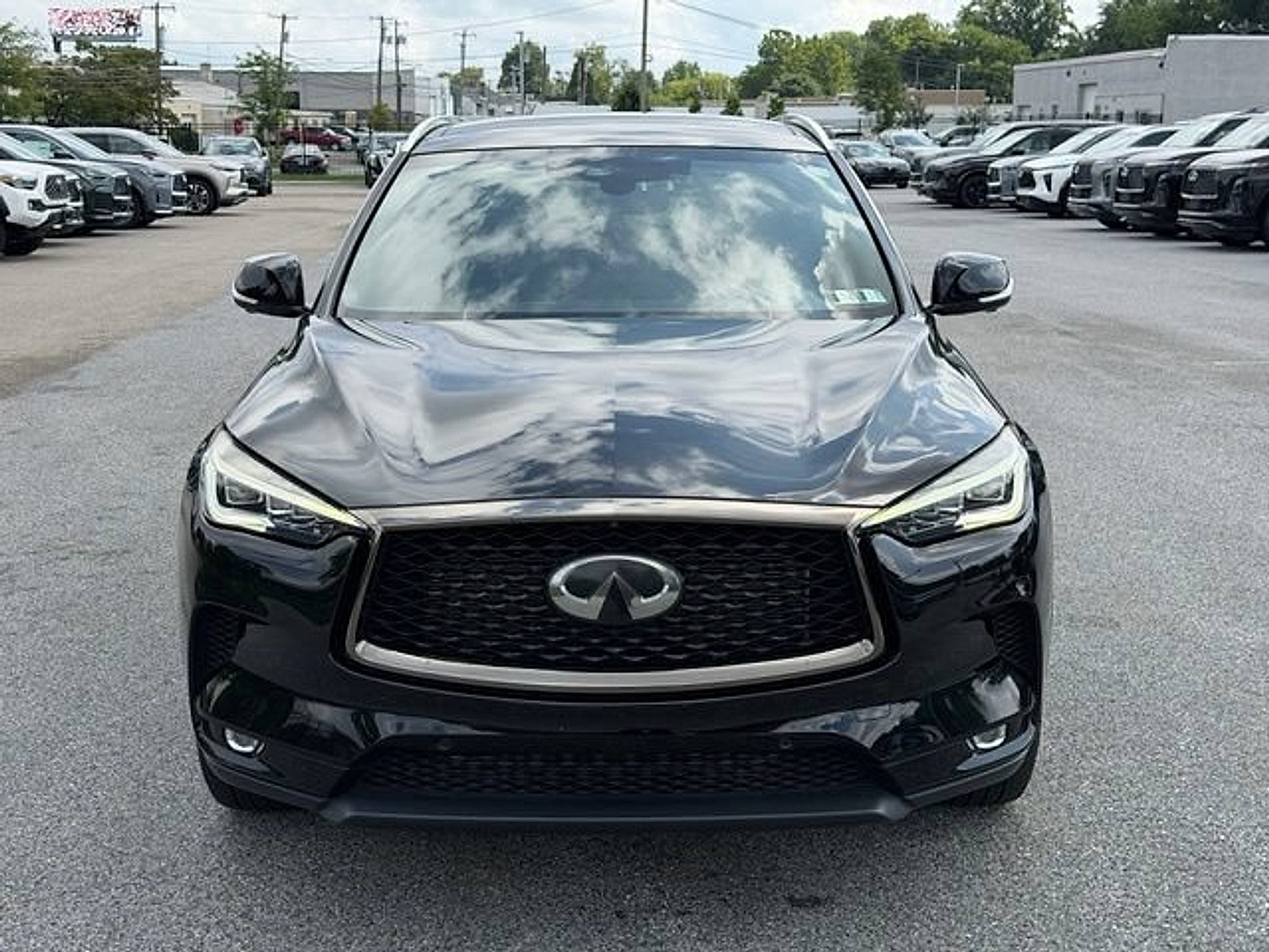 Used 2020 INFINITI QX50 Essential w/ Edition 30 Package AWD/4WD image 2
