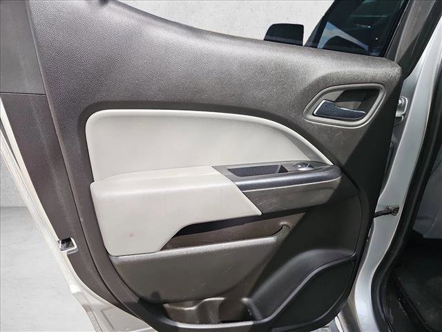 Used 2017 Chevrolet Colorado LT image 11