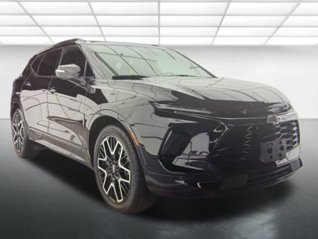 Used 2023 Chevrolet Blazer RS w/ Driver Confidence II Package