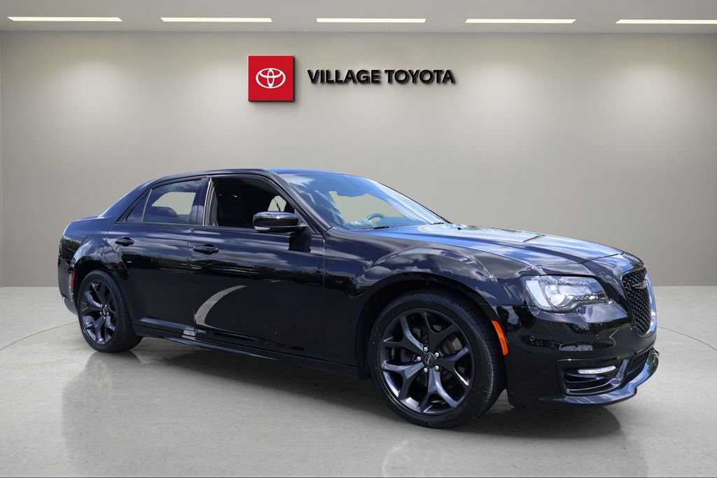 Used 2021 Chrysler 300 S w/ S Model Appearance Package image 8