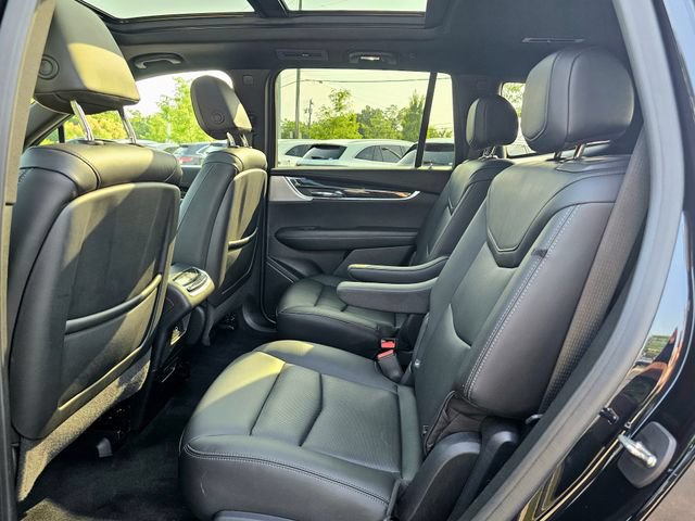 Used 2021 Cadillac XT6 Premium Luxury AWD/4WD image 23