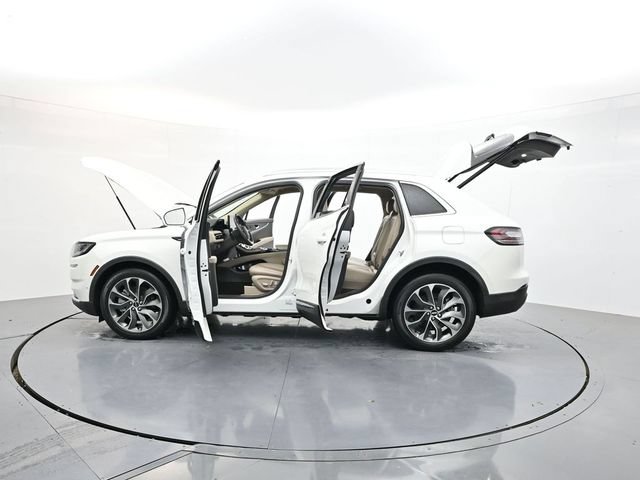 Used 2023 Lincoln Nautilus Reserve w/ Equipment Group 201A AWD/4WD image 37