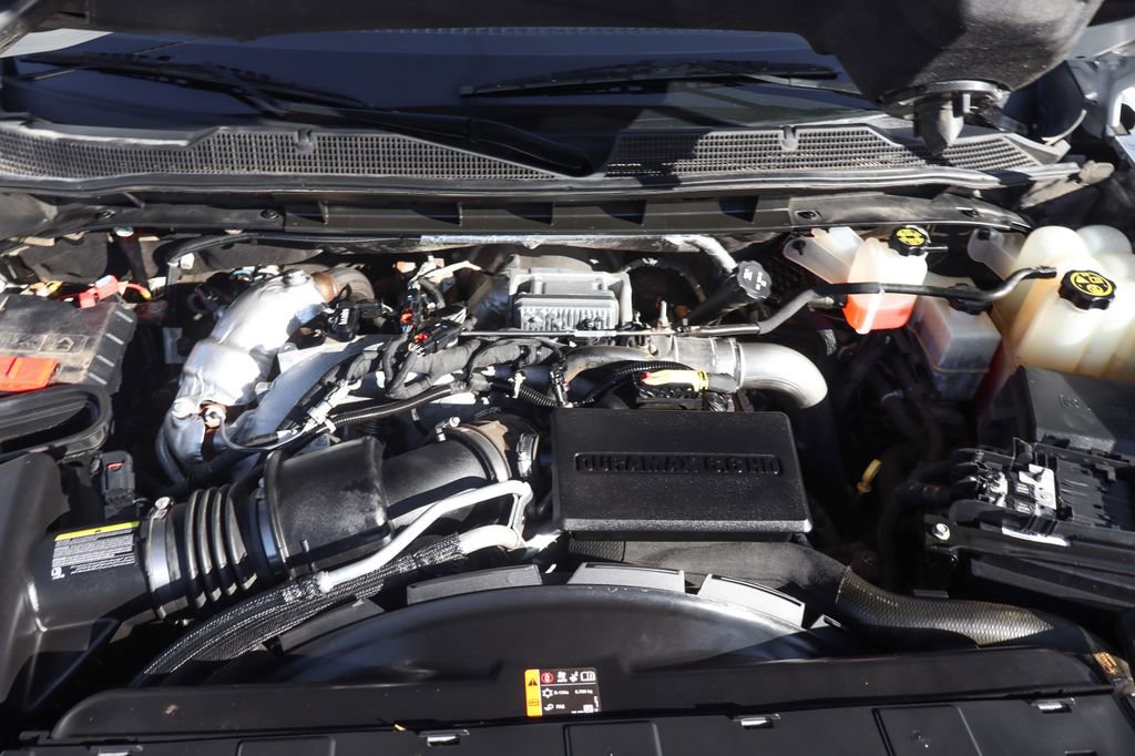 Used 2021 Chevrolet Silverado 2500 LTZ w/ LTZ Convenience Package AWD/4WD image 12