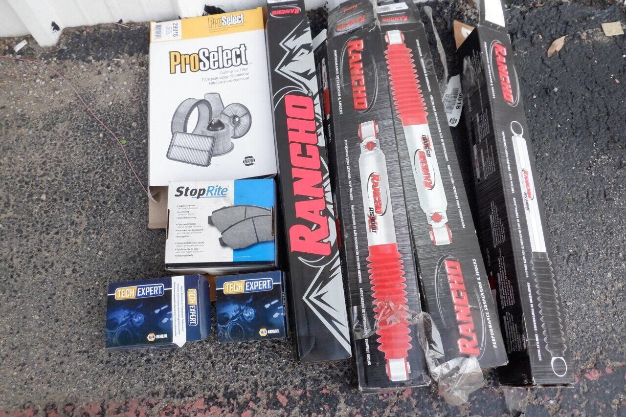 Used 2013 Jeep Wrangler Unlimited Sport w/ Trailer Tow Group image 30