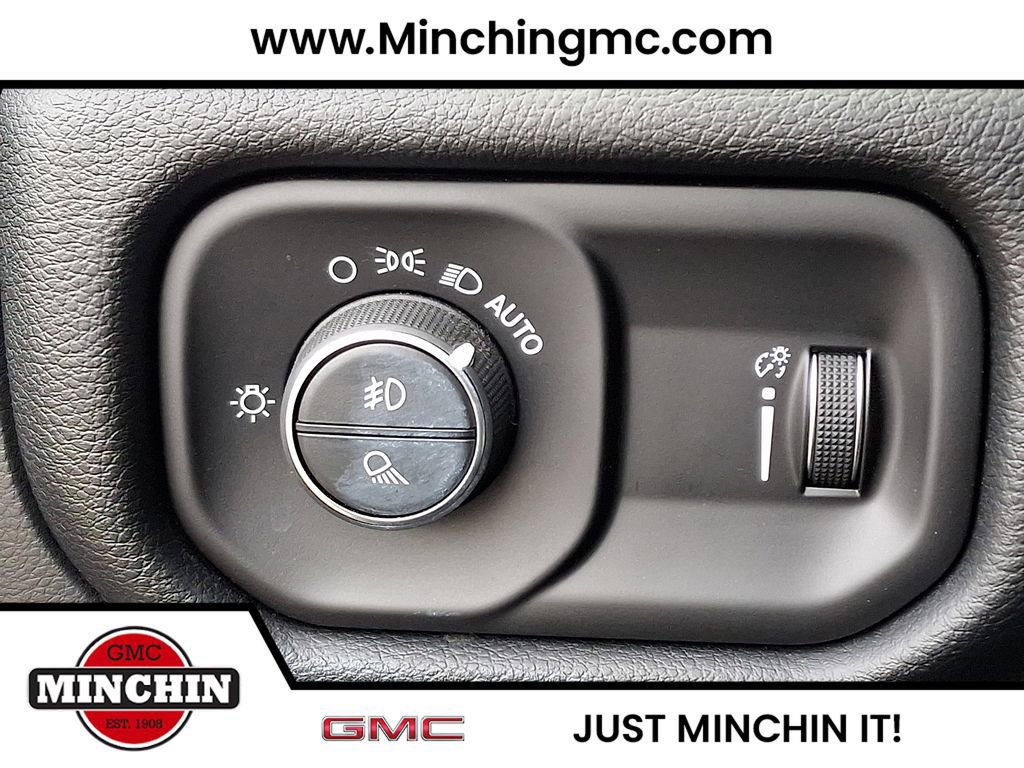 Used 2021 RAM 1500 Big Horn AWD/4WD image 25